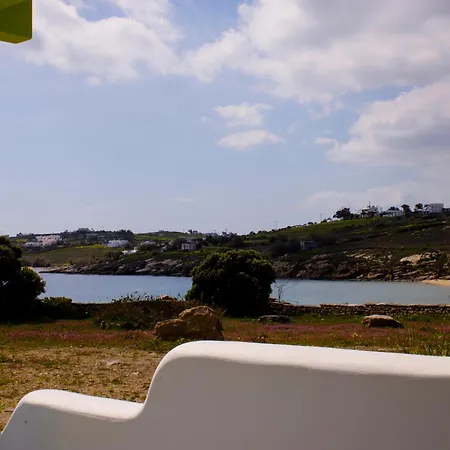 Apartamento Julia's Studio, Familienfreundlich Am Meer,mit Xl Terrasse, Meerespanorama Logaras