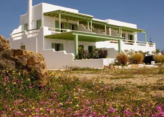 Julia's Studio, Familienfreundlich Am Meer,mit Xl Terrasse, Meerespanorama Daire Logaras